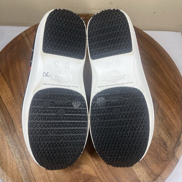 Crocs Minnie Mouse Neria Pro II Womens Black Red Size 7 Disney Clogs Shoes - Picture 8 of 10